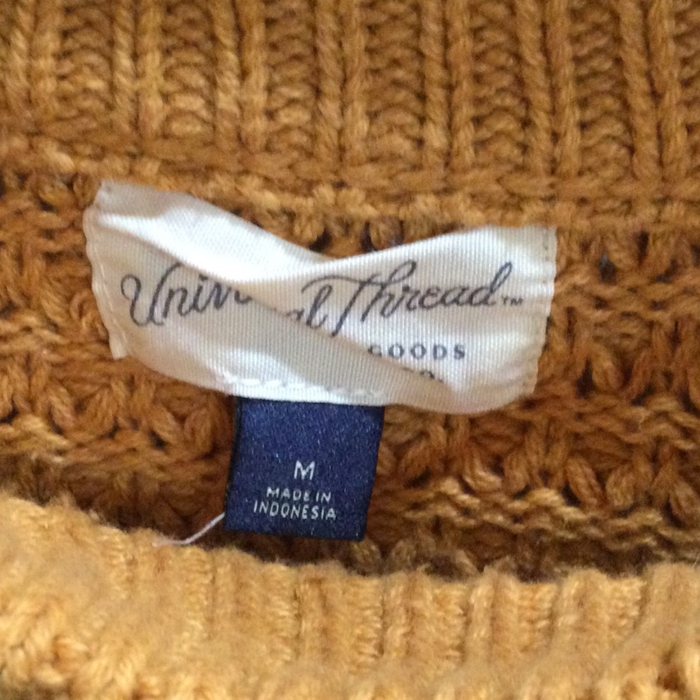 Universal Thread Sweater - Picture 3 of 4